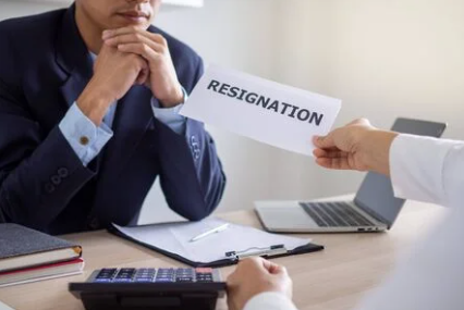 CAN AN EMPLOYEE WITHDRAW THEIR RESIGNATION?